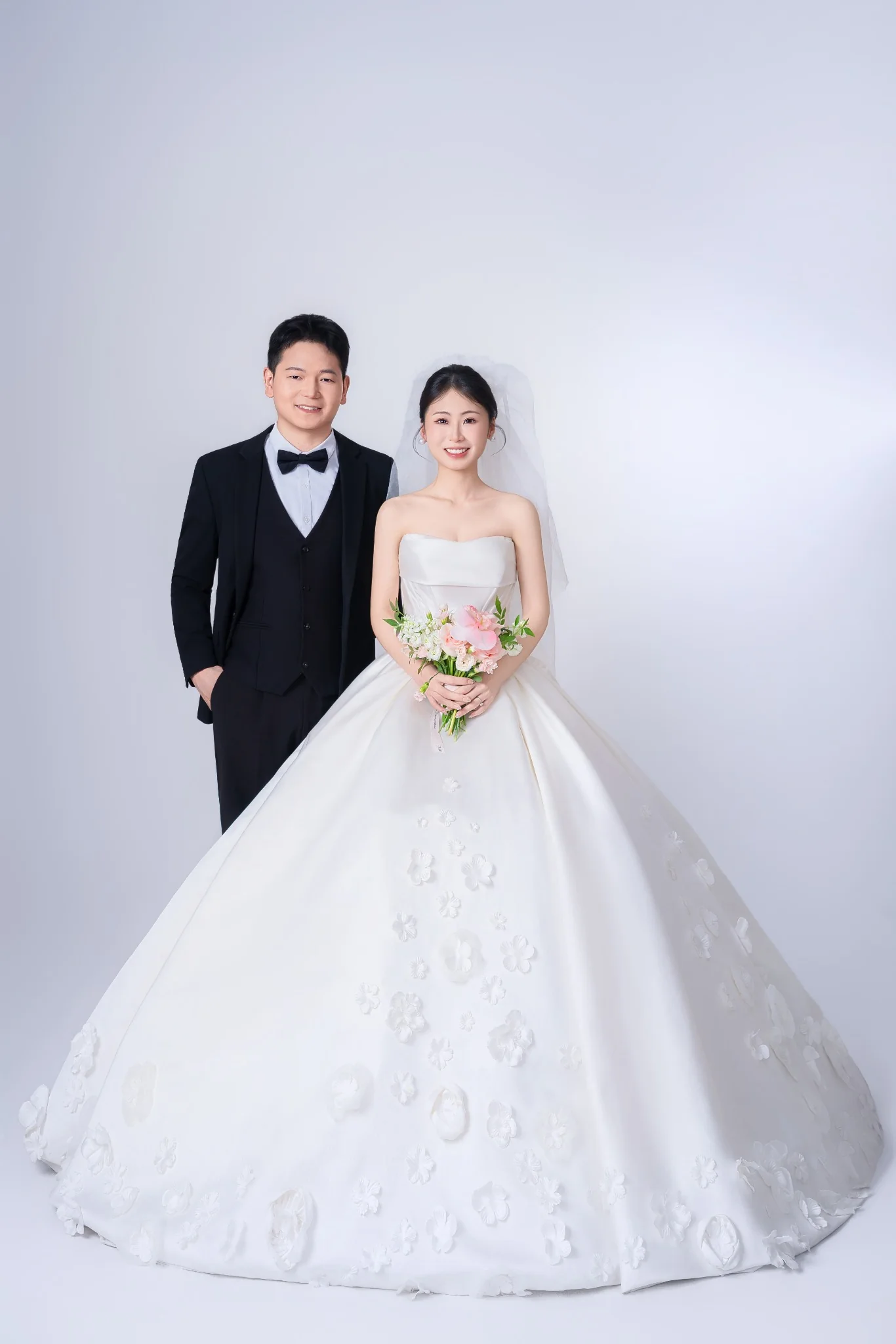 新人全身婚纱照