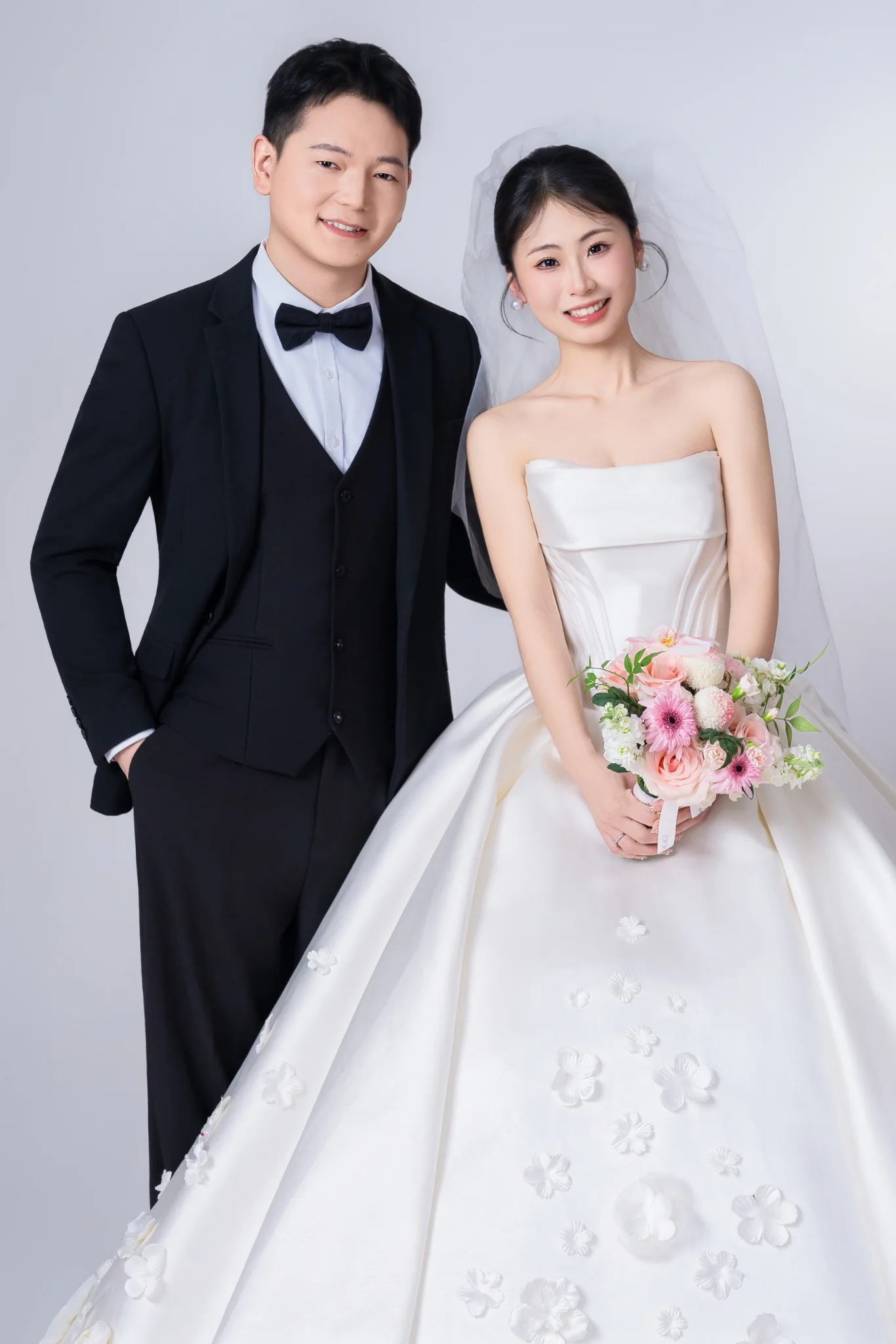 新人经典婚纱肖像